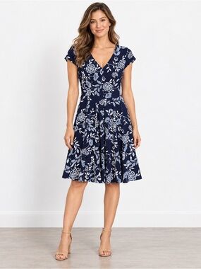 Sandra Darren Navy & Light Blue Floral V-Neck Fit-and-Flare Dress